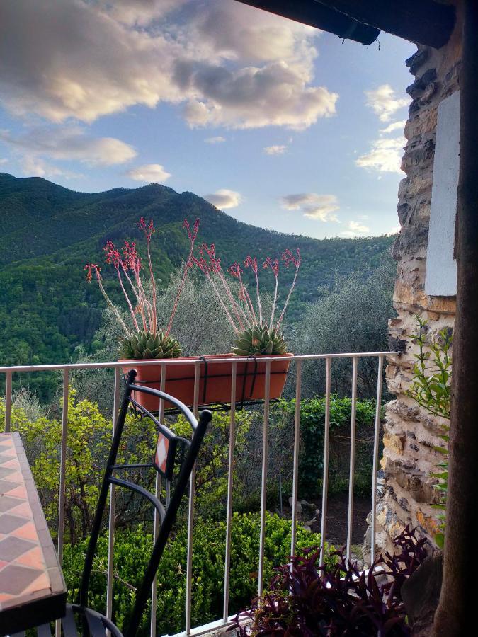 Casa Vacanze Sole Borghetto d'Arroscia Extérieur photo